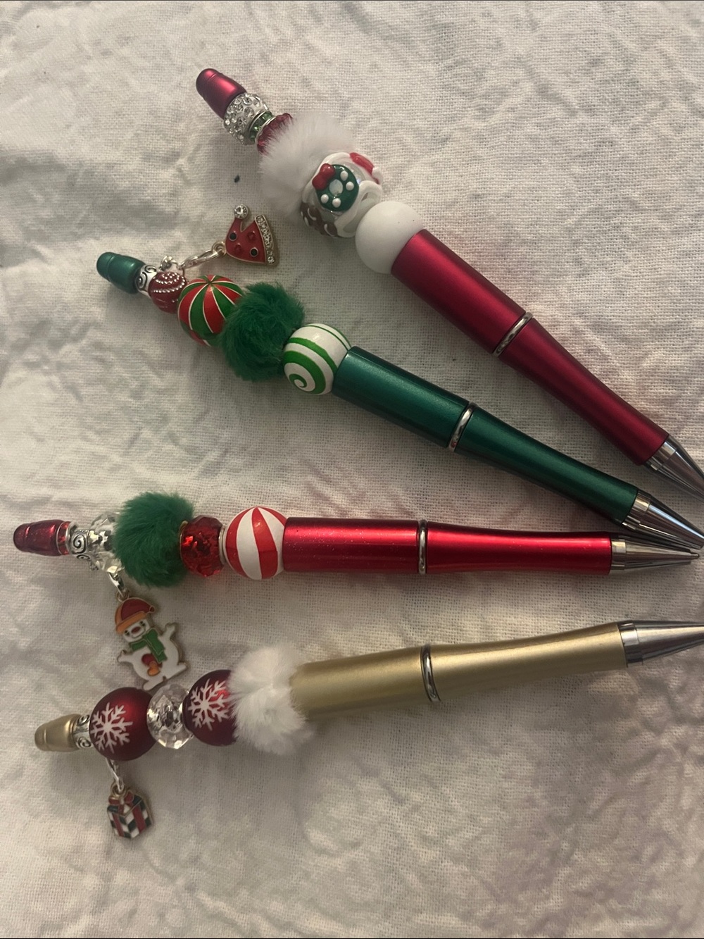 Holiday Bead Charm Pens Great gifts 4 pens-Gin, Festive BN Beaded Fuzzy 37